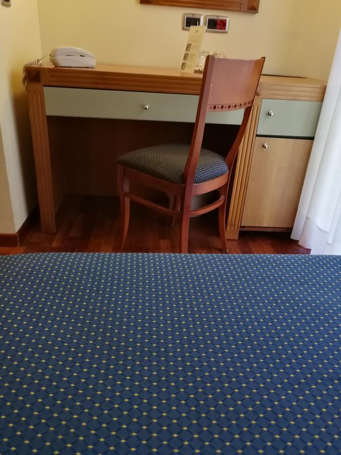 Piccione Hotel Il Castellaccio מראה חיצוני תמונה