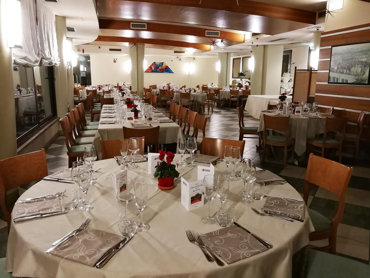 Piccione Hotel Il Castellaccio מראה חיצוני תמונה