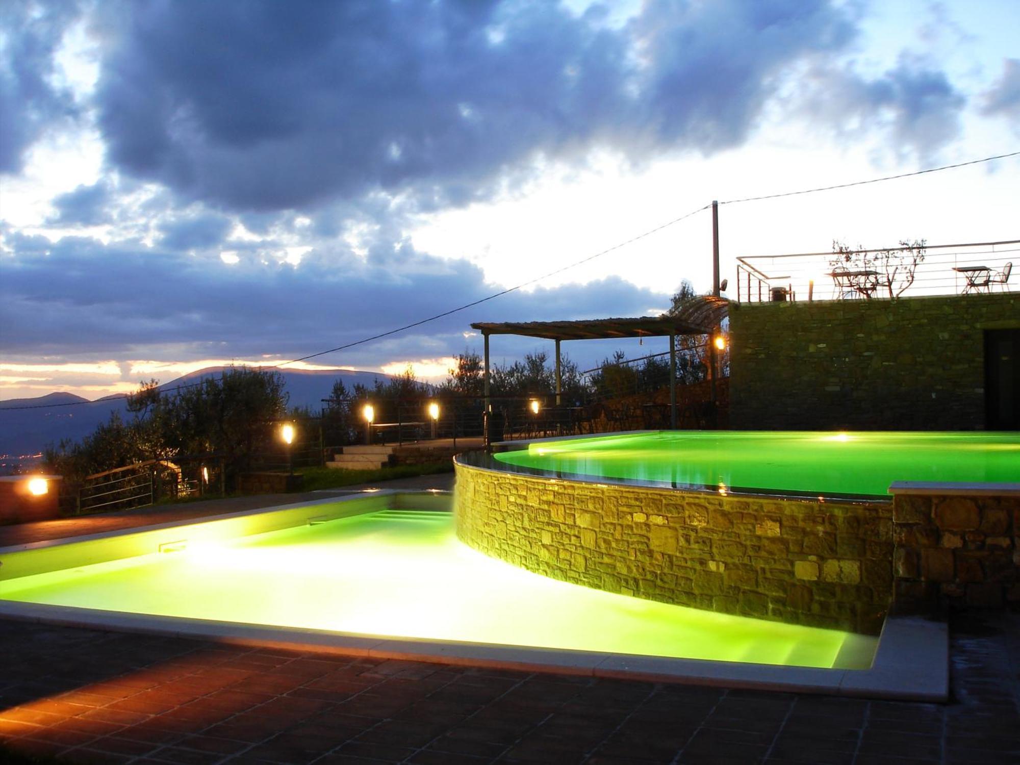 Piccione Hotel Il Castellaccio מראה חיצוני תמונה
