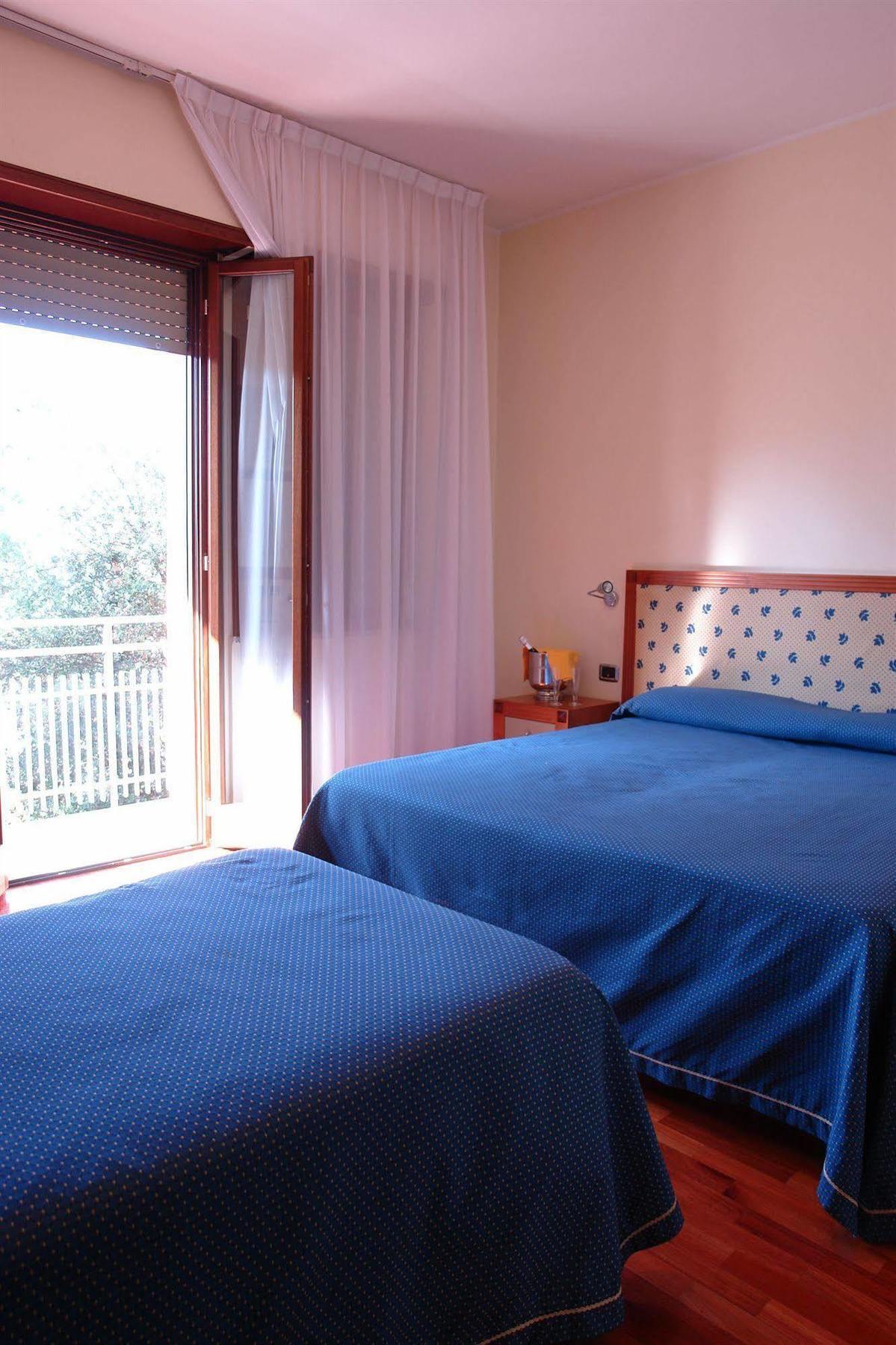 Piccione Hotel Il Castellaccio מראה חיצוני תמונה