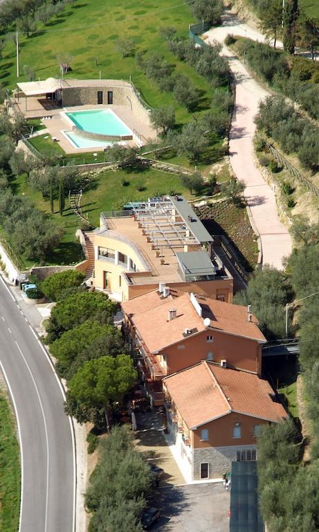 Piccione Hotel Il Castellaccio מראה חיצוני תמונה